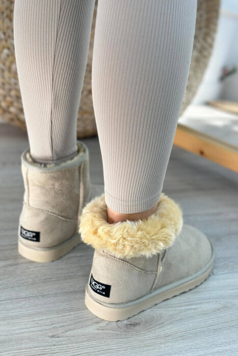 SHORT WOMEN UGG CREAM/KREM - 3