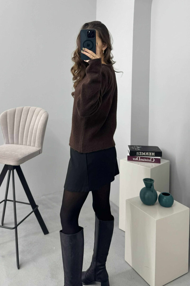 SIDE BUTTONED ONE COLOR WOMEN CARDIGAN DARK BROWN/KAE - 4