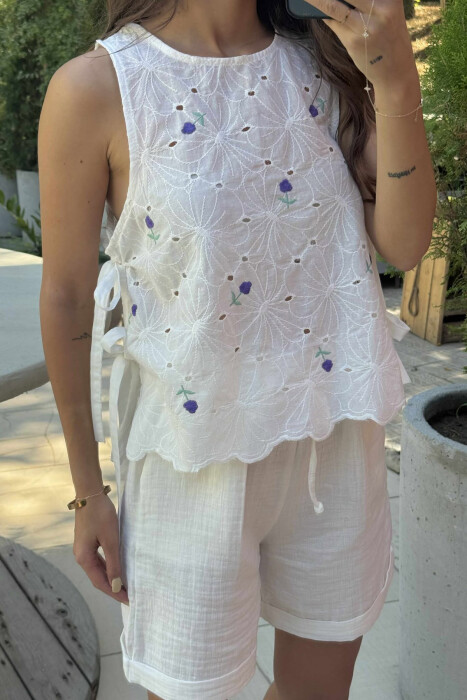 SIDE LACING FLOWER DESIGN WOMEN TANK TOP WHITE-E BARDHE - 2