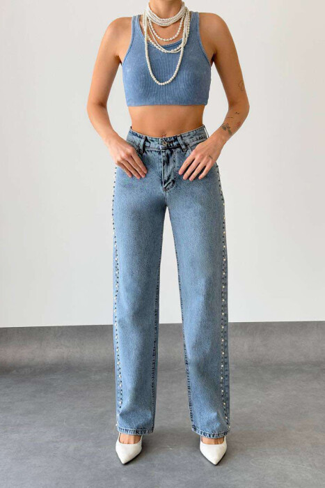 XHINSE ME DETAJIN E PERLAVE PËR FEMRA NË NGJYRËN BLU E ZBARDHUR - KLAUDIO FASHION