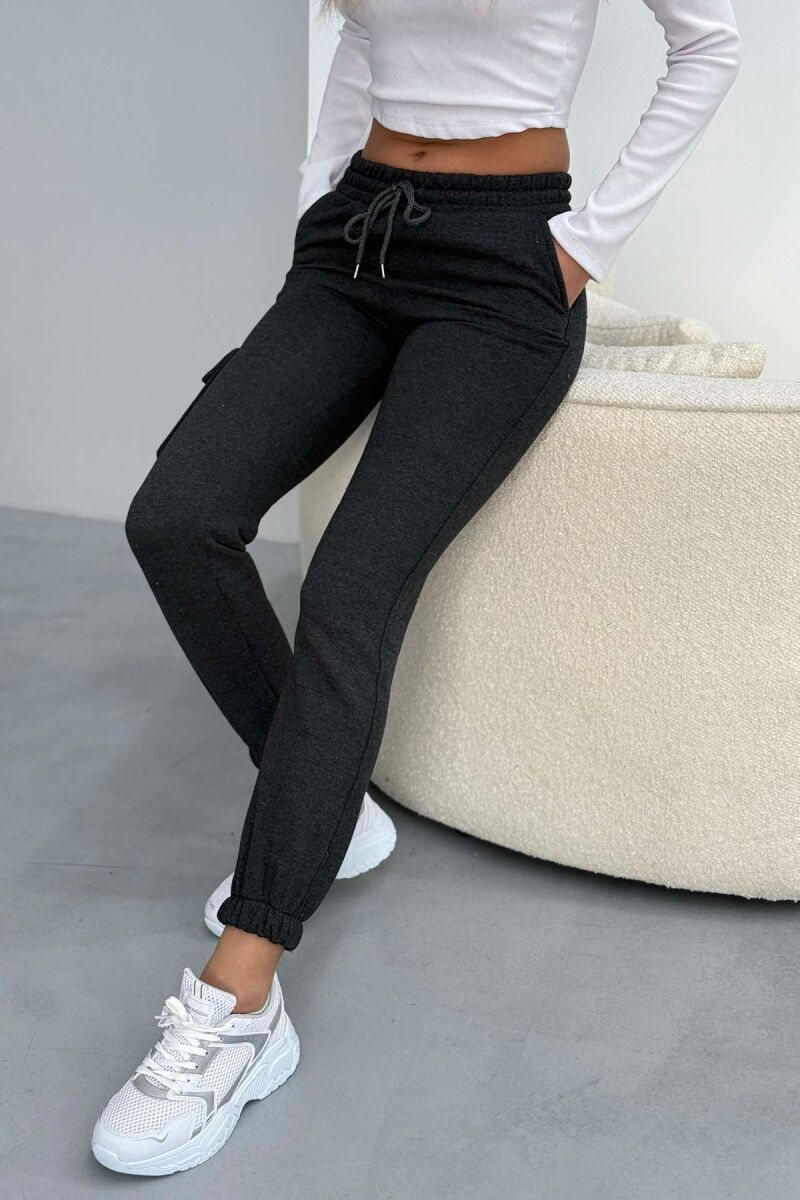 SIDE POCKET FLUFFY WOMEN SWEATPANTS DARK GREY/GEE - 3