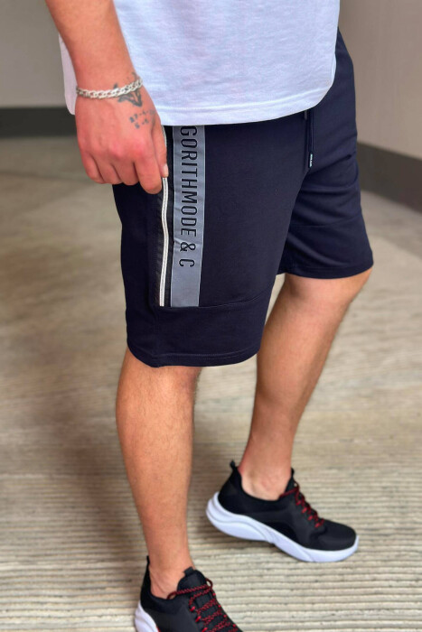 SIDE WRITTING MEN SHORTS DARK BLUE/BEE 