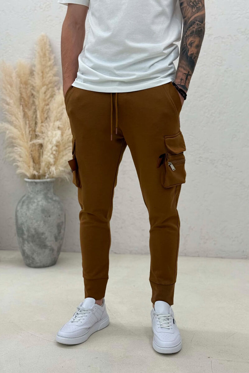 SIDE ZIPPER POCKET ONE COLOR MEN SWEATPANTS BROWN/KAFE - 3