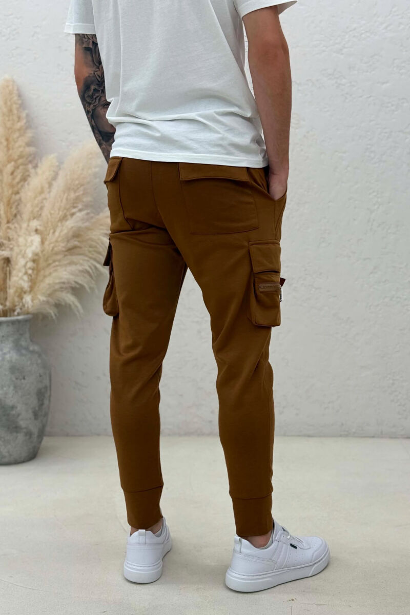 SIDE ZIPPER POCKET ONE COLOR MEN SWEATPANTS BROWN/KAFE - 4