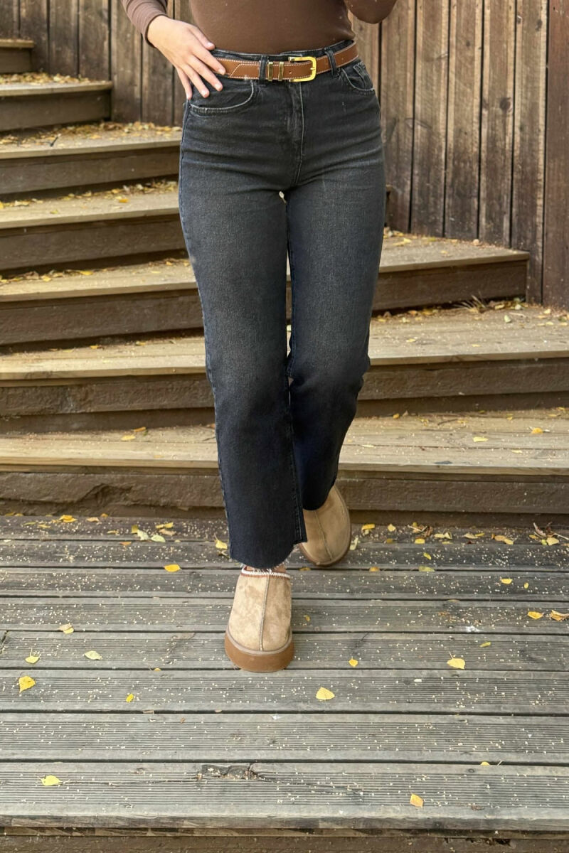 SIMPLE BELT DETAIL WOMEN JEANS DARK GREY/GEE - 2