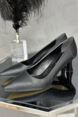 SIMPLE CLASSIC WOMAN HEELS BLACK/ E ZEZE 