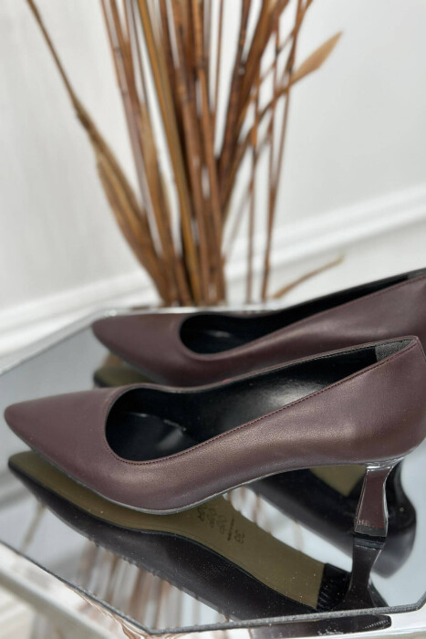 SIMPLE CLASSIC WOMAN HEELS DARK BROWN/KAE - KLAUDIO FASHION