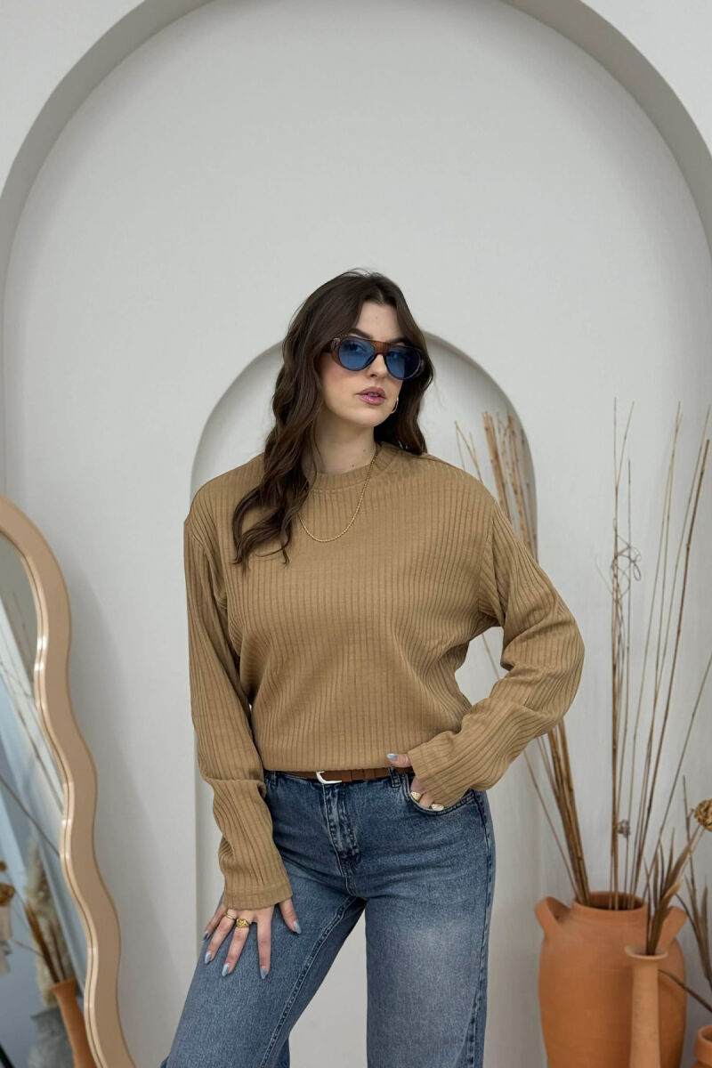 SIMPLE DESIGN ROUND NECK WOMEN SWEATER BROWN/KAFE - 4