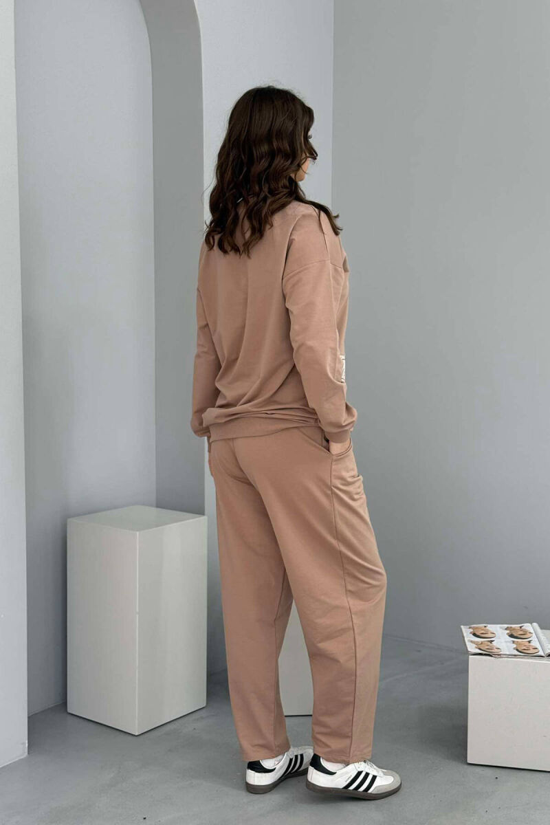 SIMPLE DETAIL WOMEN SET DARK BEIGE/BEZHE ERRET - 3