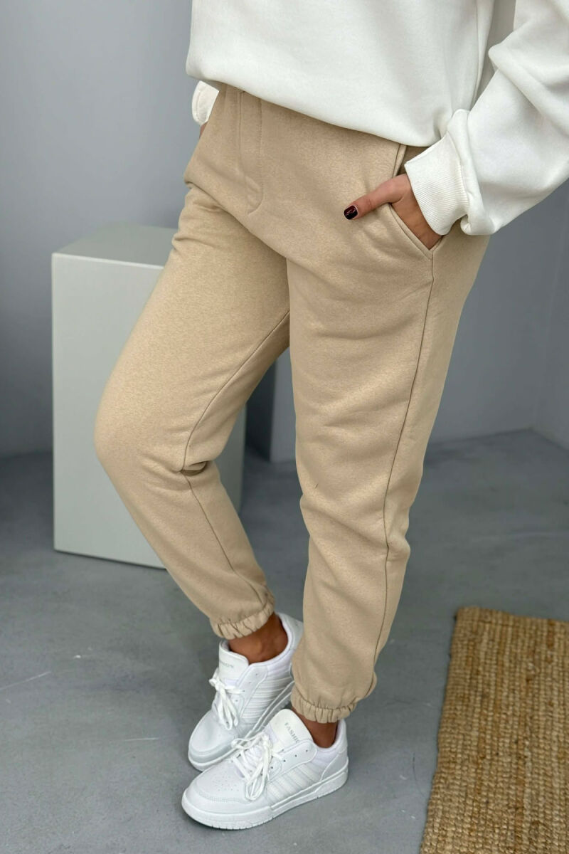 SIMPLE ELASTIC WAIST LACINGS FLUFFY WOMEN JOGGERS BEIGE/BEZHE - 5