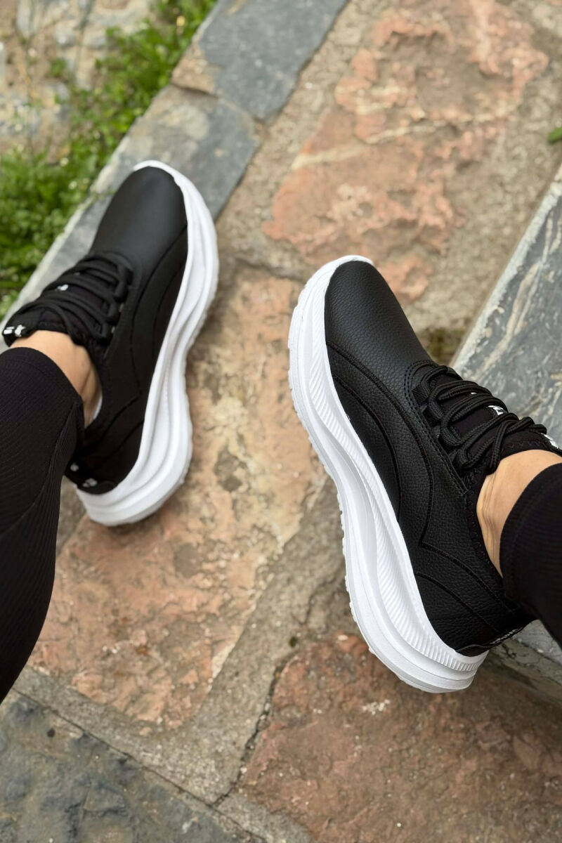 SIMPLE EVERYDAY LACING WOMAN SNEAKERS BLACK-WHITE/ZB - 4