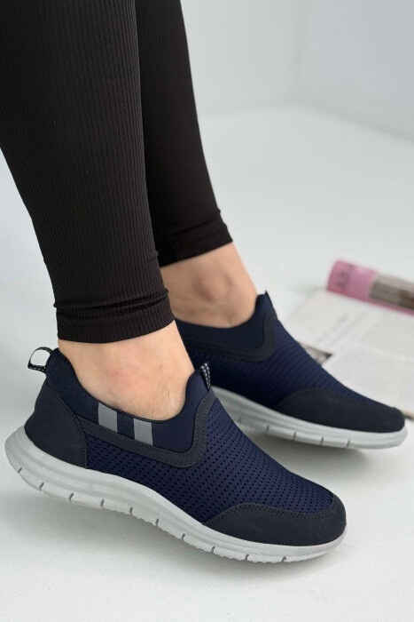 SIMPLE EVERYDAY SLIP ON WOMEN SNEAKERS BLUE/BLU - 1