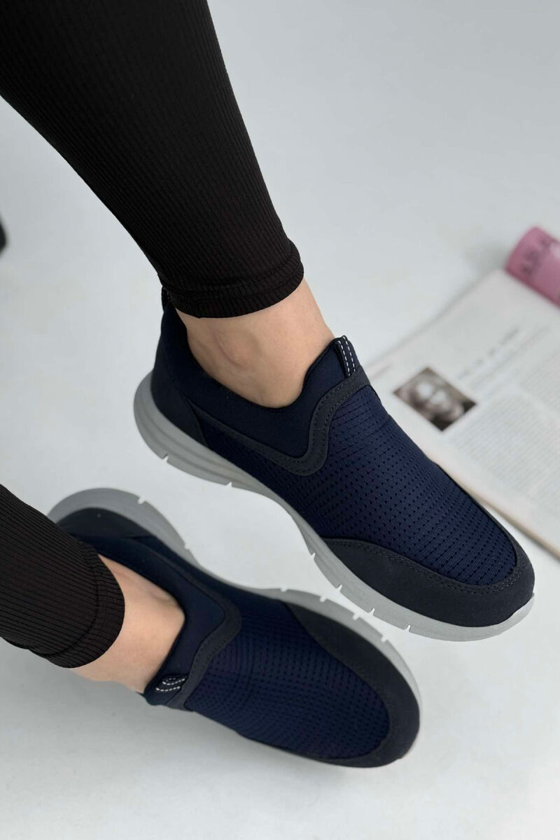 SIMPLE EVERYDAY SLIP ON WOMEN SNEAKERS BLUE/BLU - 2