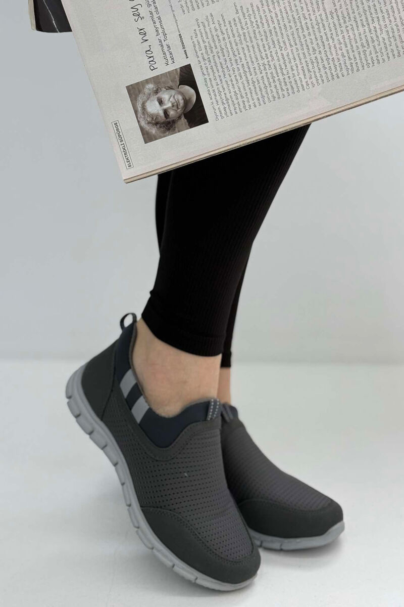 SIMPLE EVERYDAY SLIP ON WOMEN SNEAKERS GREY/GRI - 4