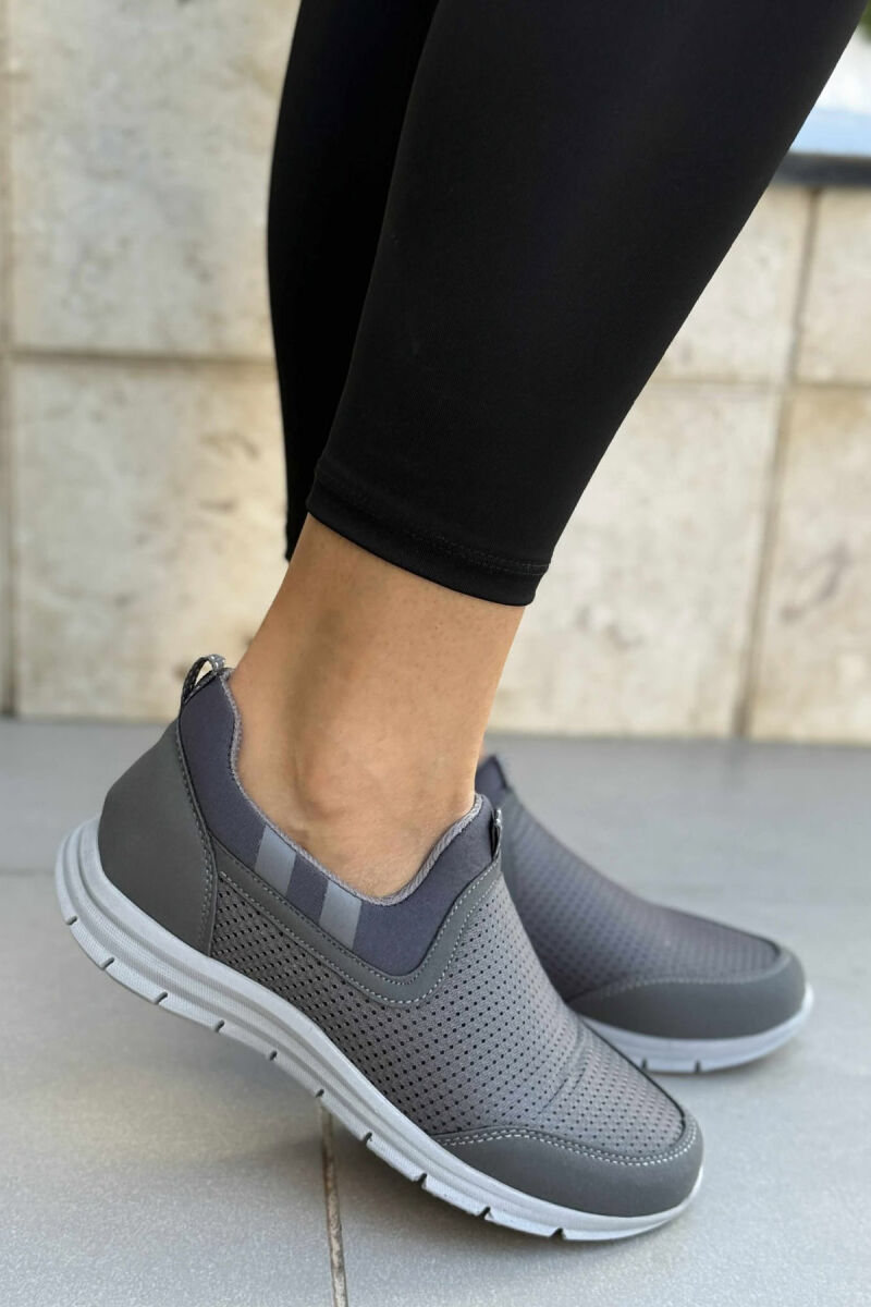 SIMPLE EVERYDAY SLIP ON WOMEN SNEAKERS GREY/GRI - 1