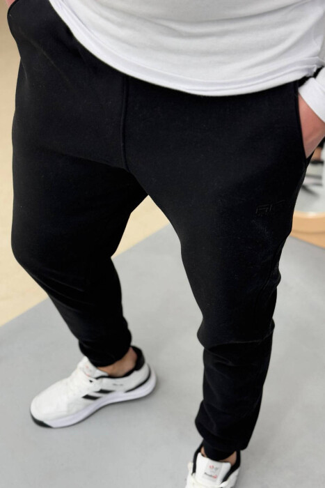 SIMPLE FLUFFY MEN SWEATPANTS IN BLACK COLOR - 3