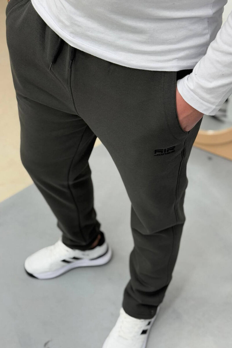 SIMPLE FLUFFY MEN SWEATPANTS IN DARK GREEN COLOR - 4