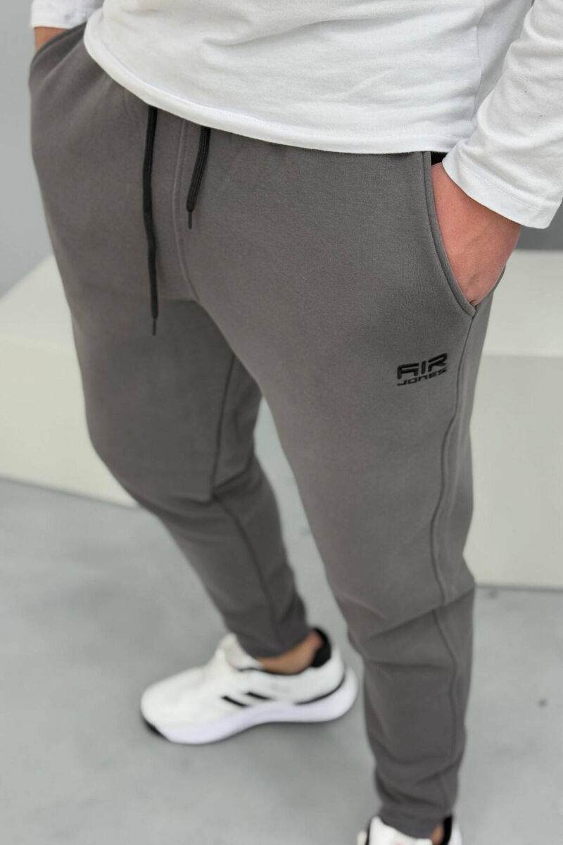 SIMPLE FLUFFY MEN SWEATPANTS IN GREY COLOR - 2