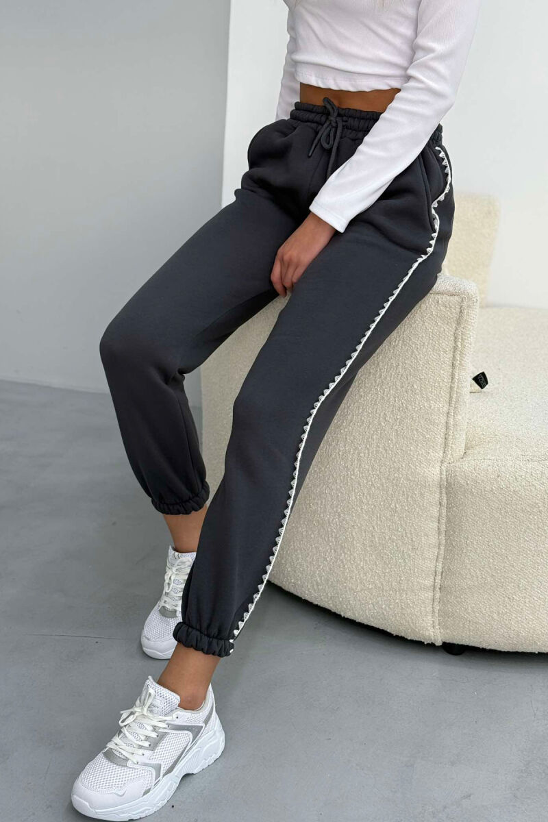 SIMPLE FLUFFY WOMEN SWEATPANTS DARK GREY/GEE - 3