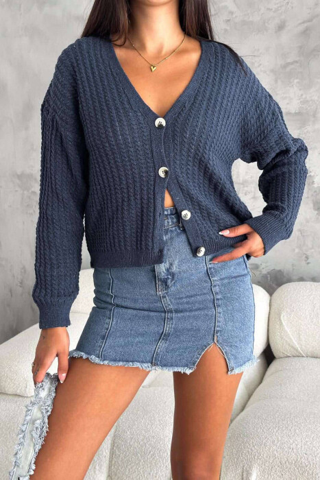 SIMPLE KNITTED WOMEN CARDIGAN IN BLUE COLOR 