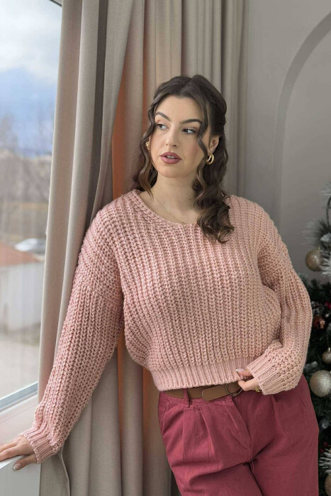 TRIKO E THJESHTË PËR FEMRA NË NGJYRËN PUDËR 