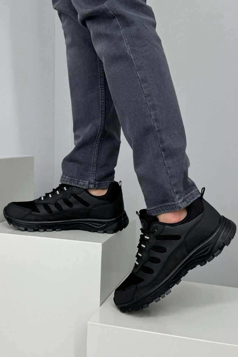SIMPLE LACING TRAIL MEN SNEAKERS BLACK/ E ZEZE - 2
