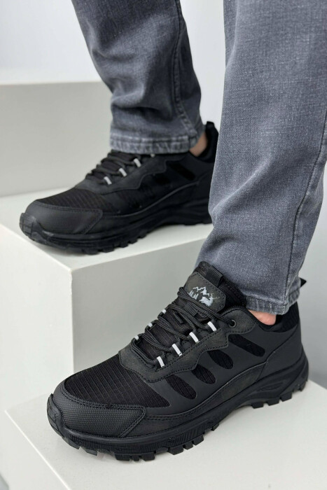 SIMPLE LACING TRAIL MEN SNEAKERS BLACK/ E ZEZE - 6