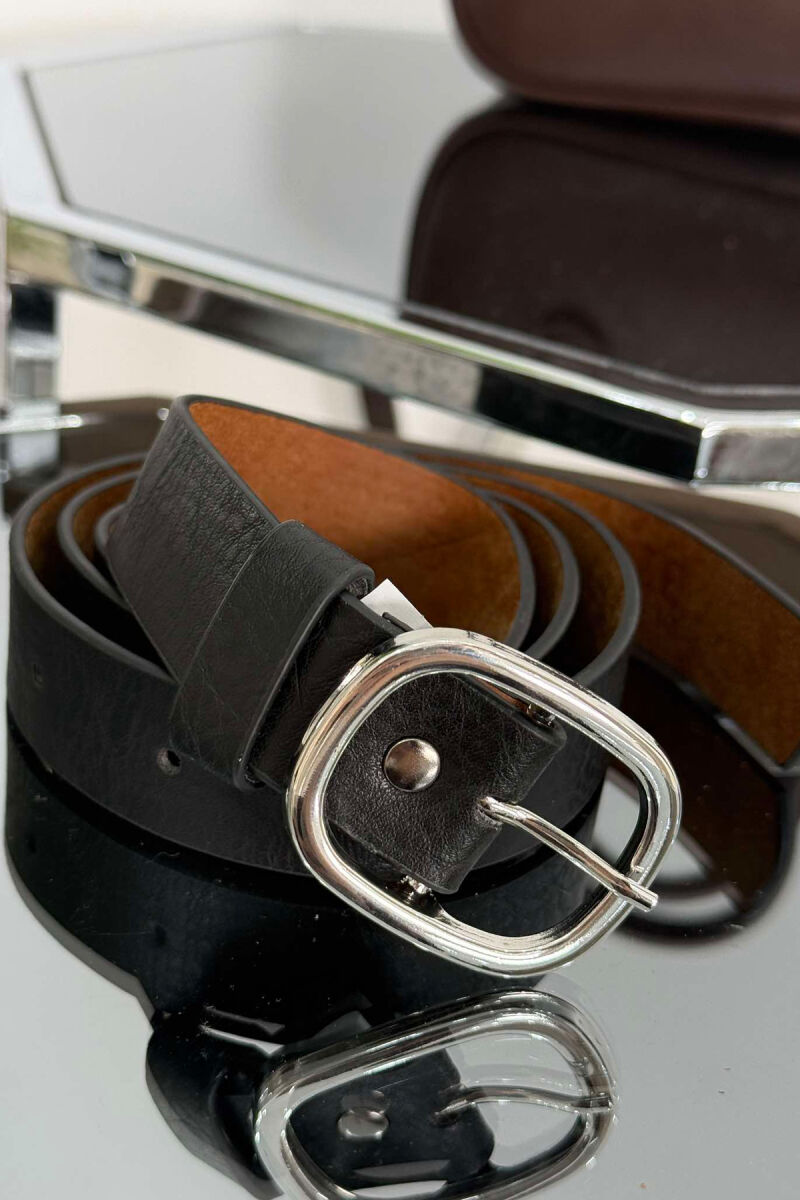 SIMPLE LEATHER OVAL BUCKLE WOMEN BELT BLACK+SILVER/ZEZE+ARGJEND - 1