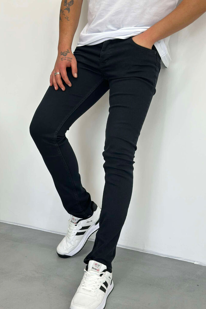 SIMPLE ONE COLOR MEN JEANS BLACK/ E ZEZE - 1