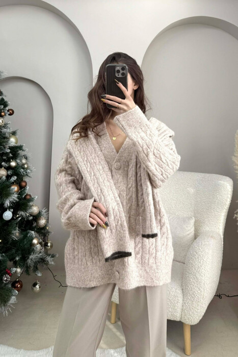SIMPLE ONE COLOR WOMEN CARDIGAN BEIGE/BEZHE - KLAUDIO FASHION