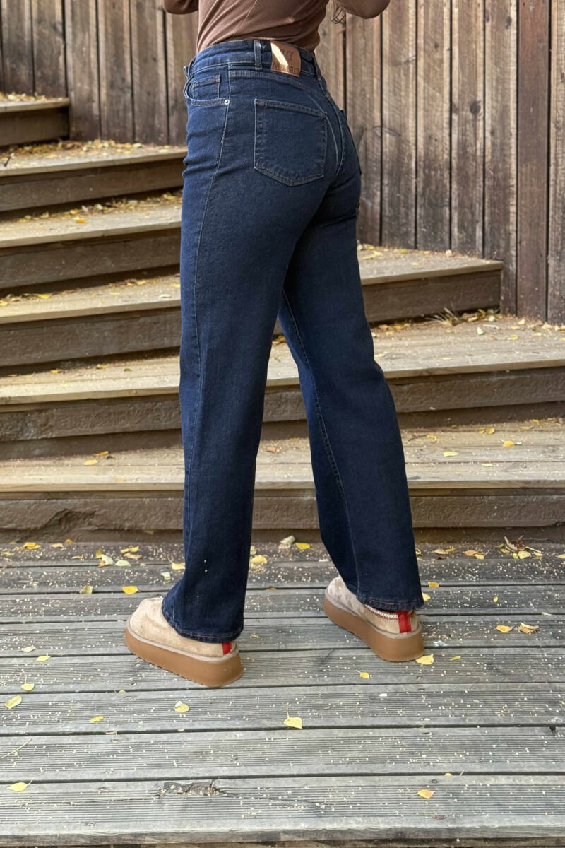 SIMPLE ONE COLOR WOMEN JEANS DARK BLUE/BEE - 3