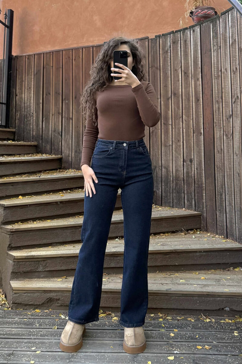 SIMPLE ONE COLOR WOMEN JEANS DARK BLUE/BEE - 4