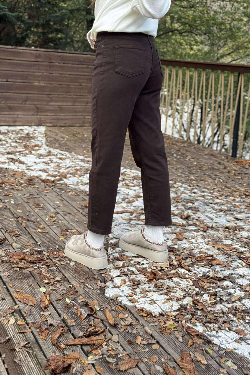 SIMPLE ONE COLOR WOMEN JEANS DARK BROWN/KAE - 6