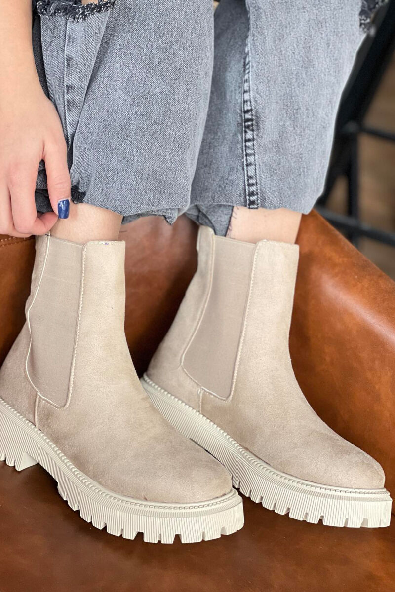 SIMPLE PLATFORM WOMAN ANKLE BOOTS CREAM/KREM - 1