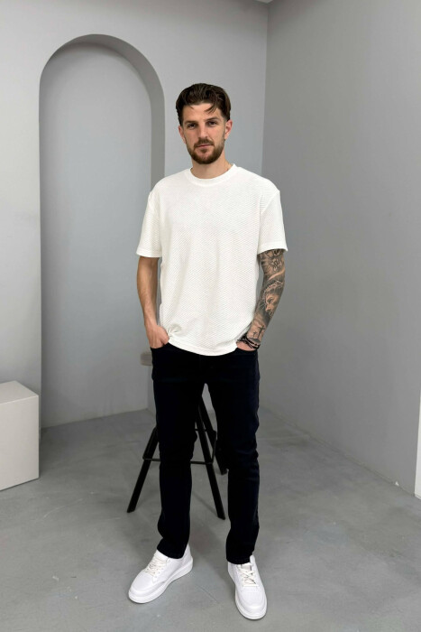 XHINSE TË THJESHTA NJË NGJYRËSHE PËR MESHKUJ NË NGJYRË BLU TË ERRËT - KLAUDIO FASHION