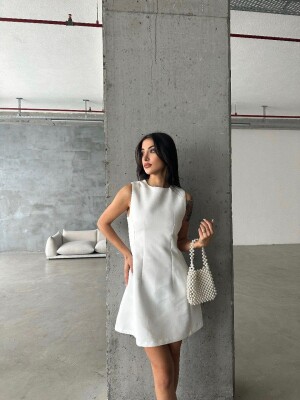 SIMPLE ROUND NECK WOMAN DRESS WHITE-E BARDHE 