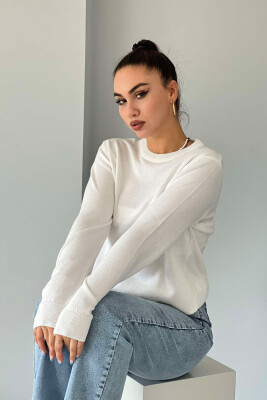 SIMPLE ROUND NECK WOMEN SWEATER WHITE-E BARDHE 