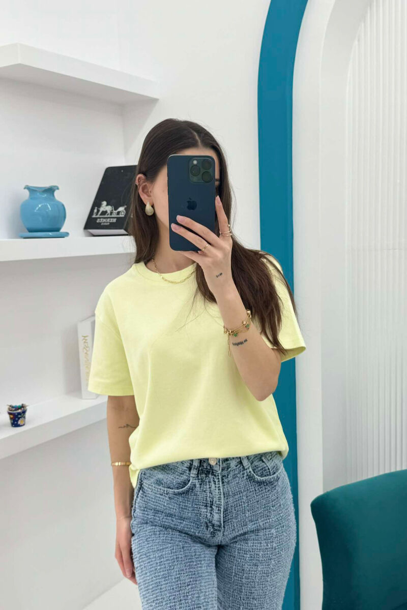 SIMPLE ROUND NECK WOMEN T-SHIRT IN NEON COLOR - 4