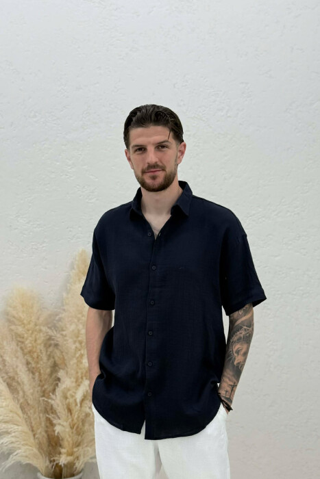 SIMPLE SHORT SLEEVE MEN SHIRT DARK BLUE/BEE - KLAUDIO FASHION