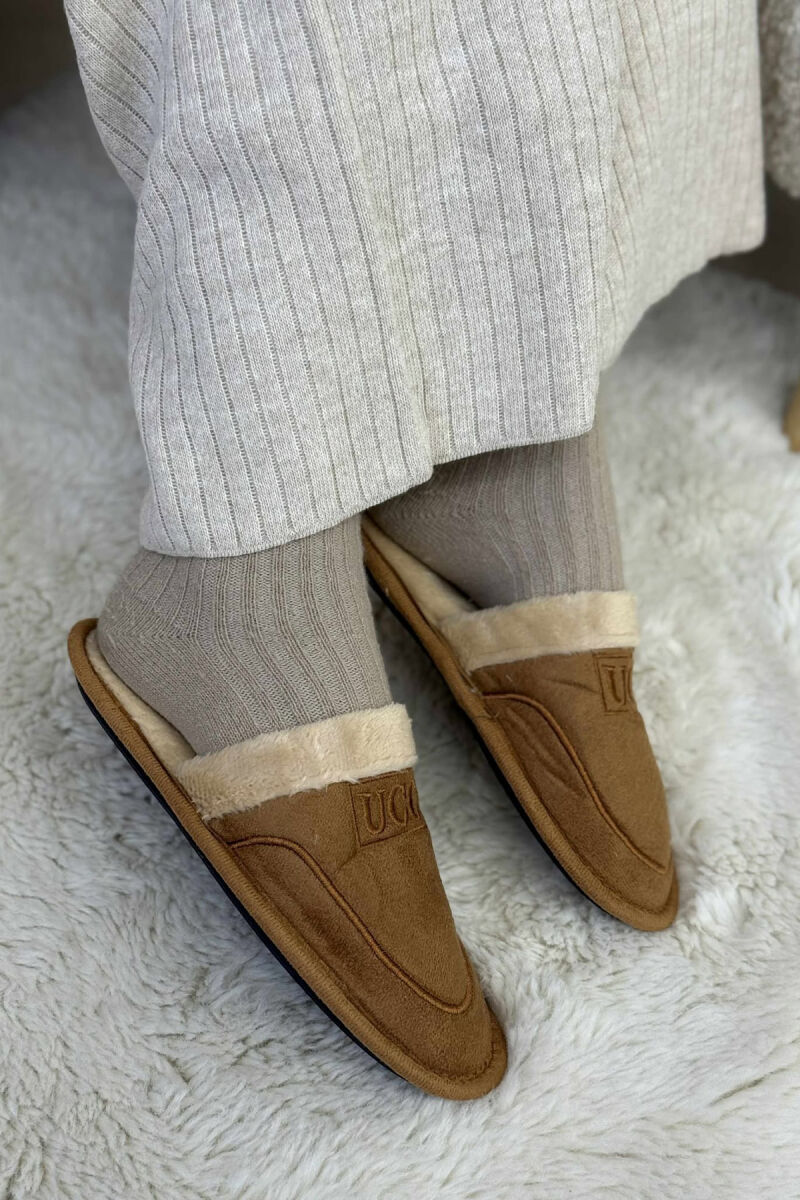 SIMPLE SMALL LOGO WOMEN SLIPPERS BROWN/KAFE - 3