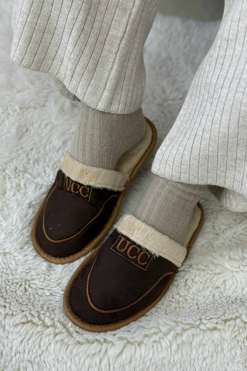 SIMPLE SMALL LOGO WOMEN SLIPPERS DARK BROWN/KAE - 1