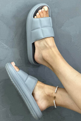 SIMPLE WOMAN SLIPPERS GREY/GRI 