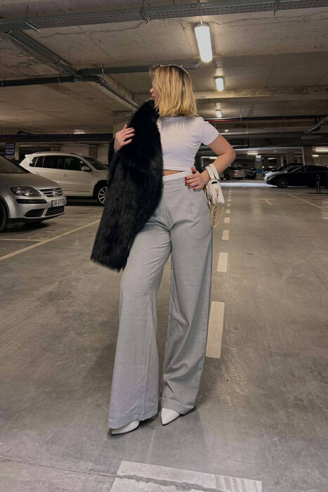 SIMPLE WOMAN TROUSERS IN LIGHT GREY COLOR 