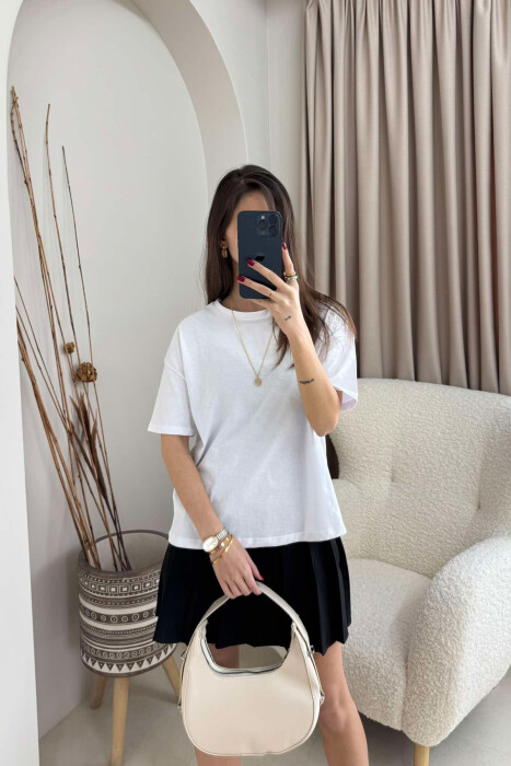 SIMPLE WOMEN T-SHIRT IN WHITE COLOR - 3