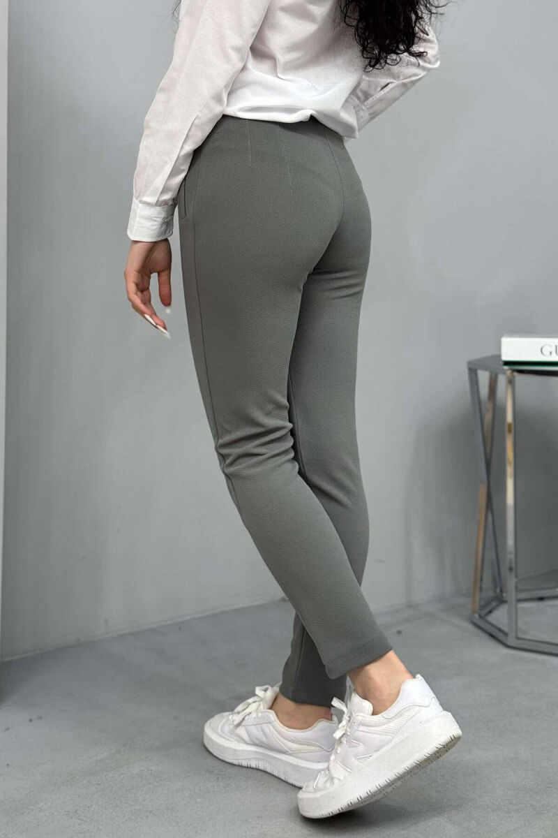 SIMPLE WOMEN TROUSERS IN GREY COLOR - 5