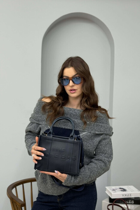 ÇANTE E THJESHTE LEKURE ME SHKRIME PER FEMRA NE NGJYRE BLU 