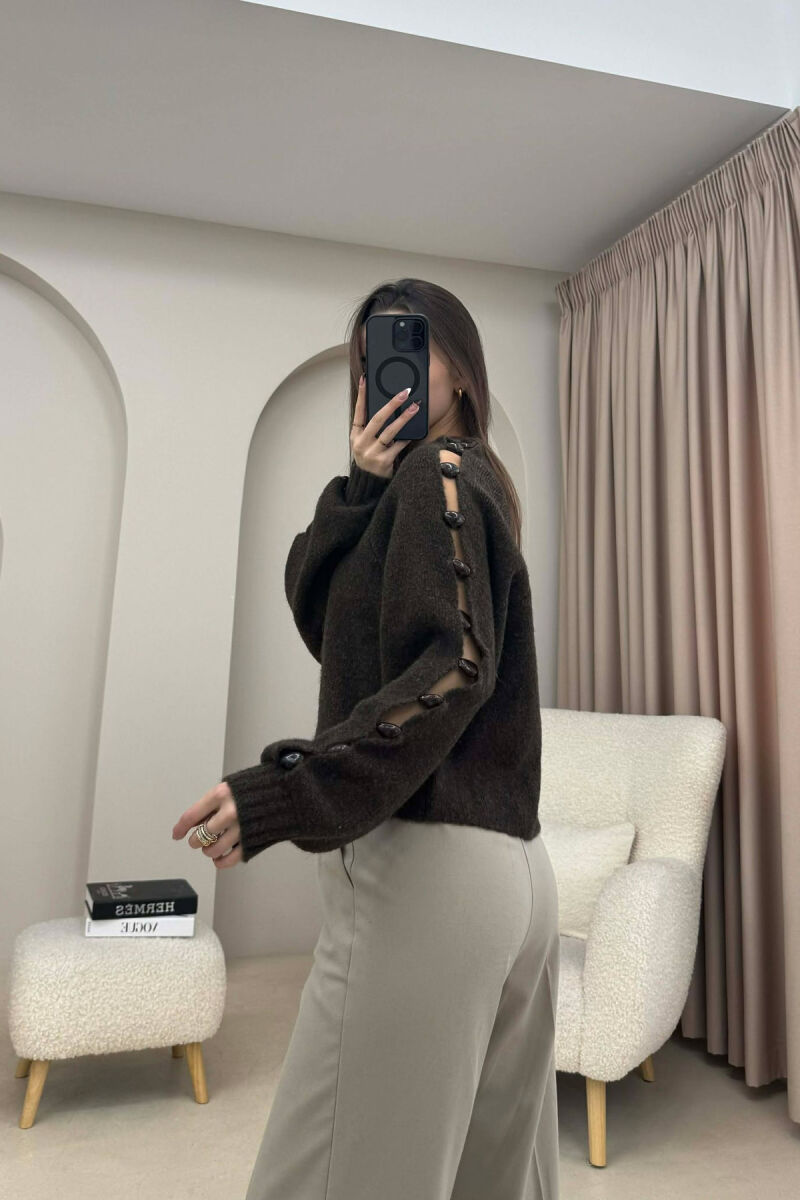 SLEEVE STONE DETAIL SHORT WOMAN SWEATER DARK BROWN/KAE - 4