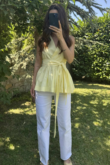 SLEEVELESS ONE COLOR LACING DETAIL WOMEN SHIRT YELLOW/E VERDHE 
