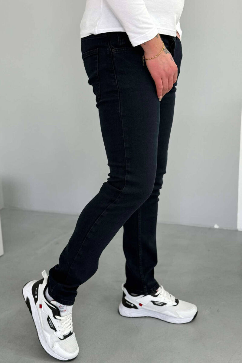 SLIM FIT MEN JEANS IN DARK BLUE COLOR - 4