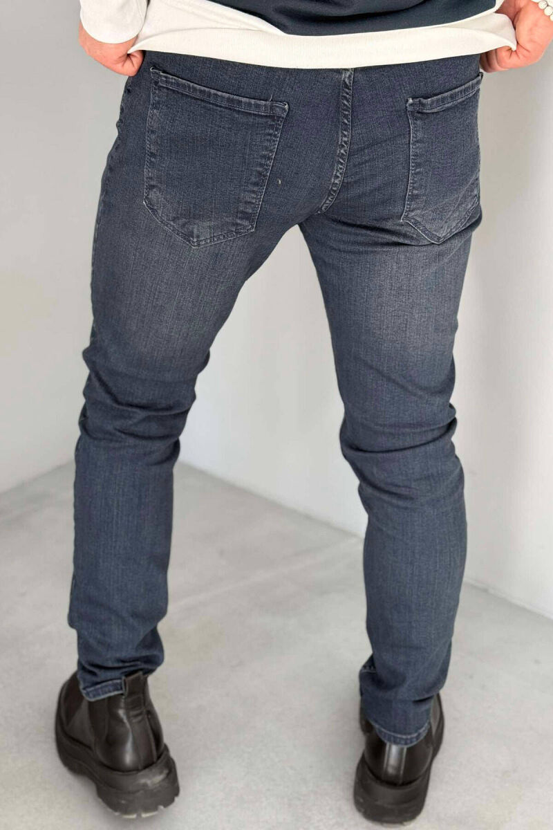 SLIM FIT SIMPLE MEN JEANS IN DARK BLUE COLOR - 3